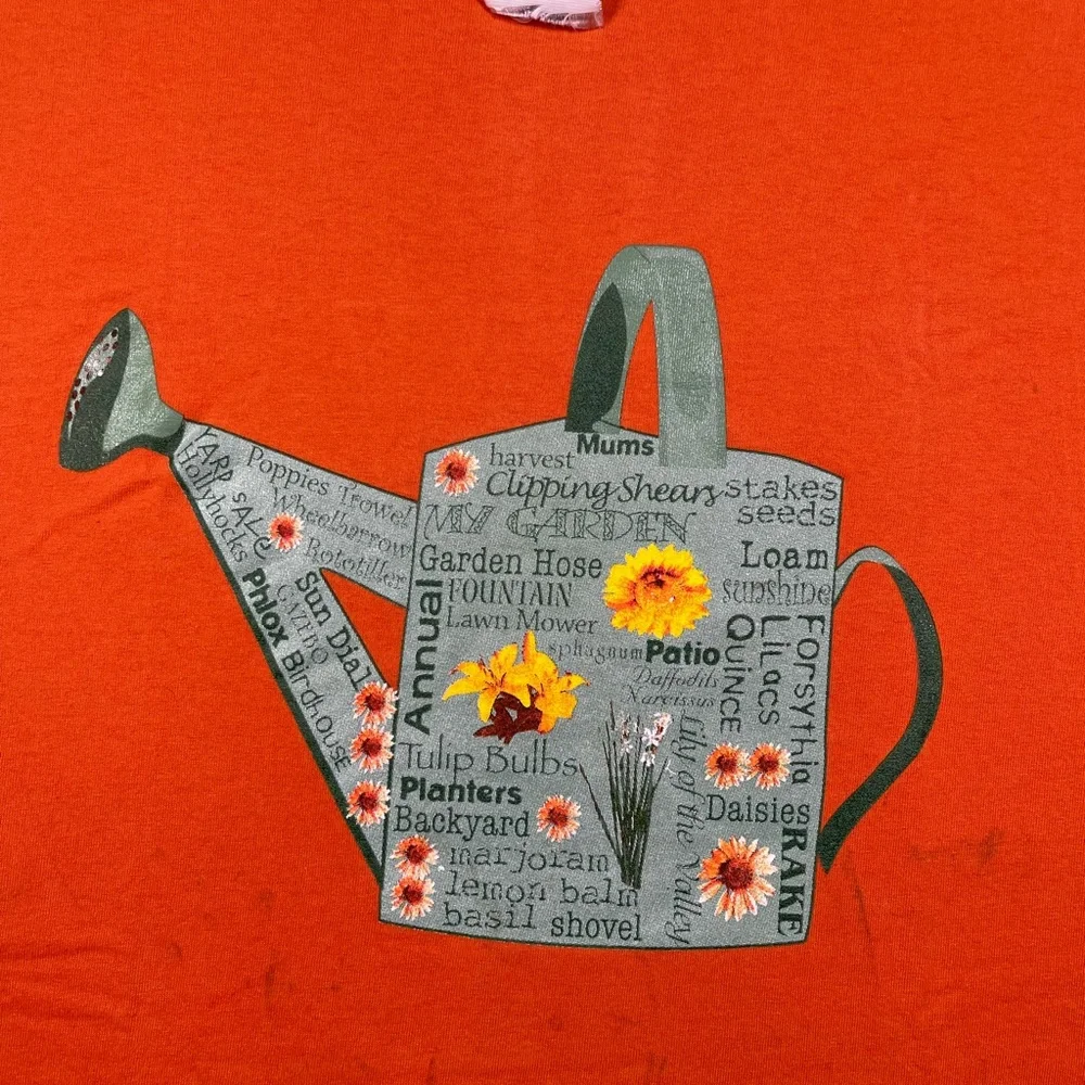 Vintage y2k gardening‎ watering can T-shirt - Picture 3 of 5